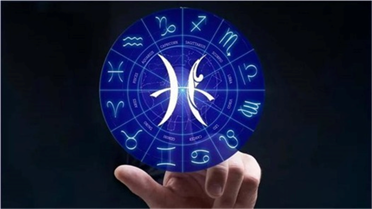 توقعات برج الحوت للفترة المقبلة لتعزيز الروابط العاطفية واستعادة شغف الحياة اليومي